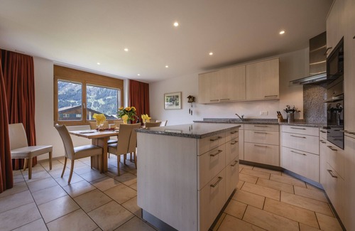 Wengen Apartment | Chalet Am Acher 3