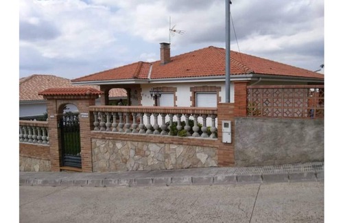 Canaletes Ski Chalet | CHALET AMPARO - Cabrera de Anoia