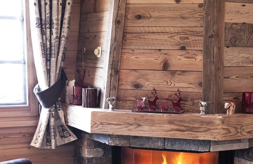 Randogne Ski Chalet | Chalet Anton: LUXURY 5* CHALET WITH JACUZZI IN STUNNING LOCATION