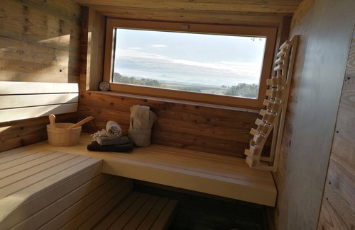 Wartberg an der Krems Apartment | Chalet Appartement im Hoiz mit Herrlichem Panorama Fernblick in die Nahen Berge