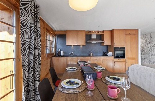 Chesieres Apartment | Chalet apartment with balcony and view of the Alps