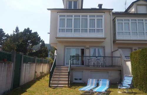 Laxe House | CHALET ATALAYA a pie de playa en Laxe