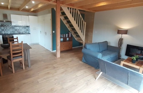 Gouezec House | Chalet Avec Bain à Remous Privatif Près du Canal