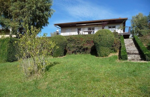 Charchilla Ski Chalet | Chalet Avec vue Magnifique sur le lac de Vouglans