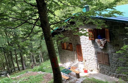 Abetone Ski Chalet | Chalet 'Baita Le Pozze' with Mountain View, Private Garden and Wi-Fi