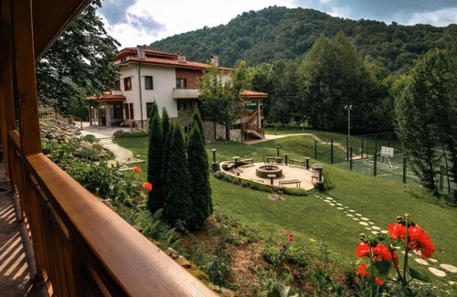 Valevtsi House | Chalet Balkan
