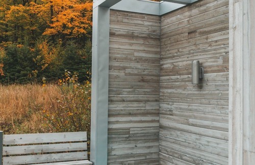 Stoneham-et-Tewkesbury Ski Chalet | Chalet de style scandinave en pleine nature