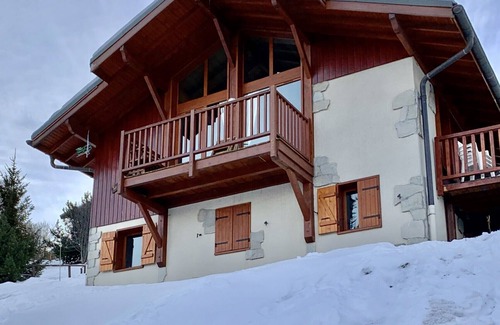 Montalbert Ski Chalet | Chalet Capricorne 10 pers