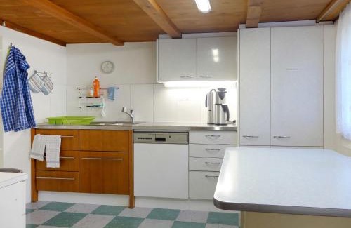 Reichenbach Ski Chalet | Chalet Chalet Wychel 8B by Interhome