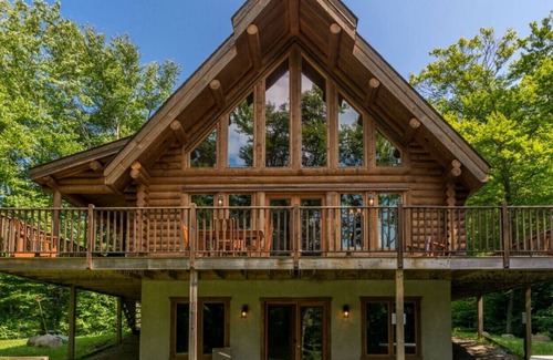 Labelle House | Chalet Chinook Tremblant - Lakefront log cottage with 5 bedrooms (Private Spa)