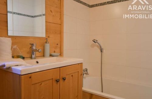 Le Grand-Bornand Ski Chalet | Chalet cosy de 4 chambres pour 8 personnes, proche bus et pistes, équipement complet et moderne ! - FR-1-391-47
