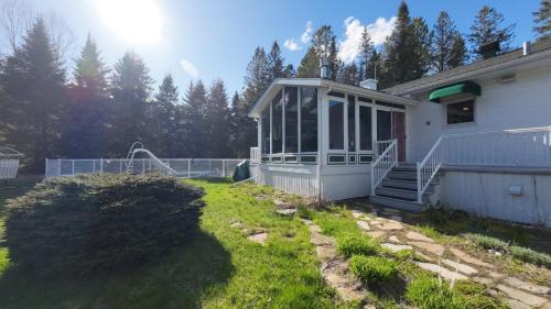 Saint Come Ski Chalet | Chalet Cozy Au Bord De La Piscine