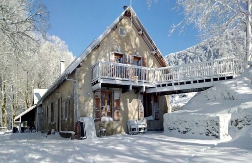Lochieu Hotel | Chalet D'arvière en Pleine Nature
