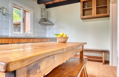 Ponta do Sol Ski Chalet | Chalet da Nogueira, a Home in Madeira