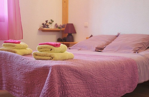 Feissons-sur-Salins Cottage | CHALET DE LA YODINE - GITE 27 PEOPLE IN SAVOIE - TARENTAISE VANOISE bedroom 4