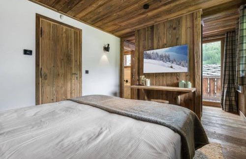 Val-d'Isere Ski Chalet | Chalet de Luxe à Val d'Isère avec Jacuzzi et Hammam - FR-1-567-8
