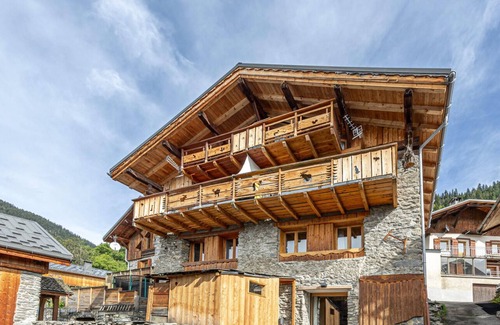 La Presqu'ile Ski Chalet | 🏔️ CHALET DE LUXE FACE À COURCHEVEL - TINCAVE 1300M