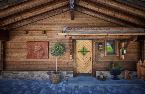 Kolling Ski Chalet | Chalet Dirndl und Buam