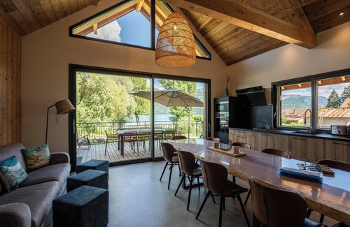 Conjux Ski Chalet | "chalet DU Lac" Accès Direct au lac du Bourget Pour 10 Personnes - Exceptionnel