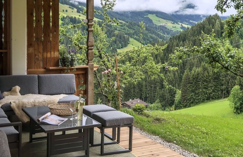 Auffach Apartment | Chalet Edelweiß by Interhome