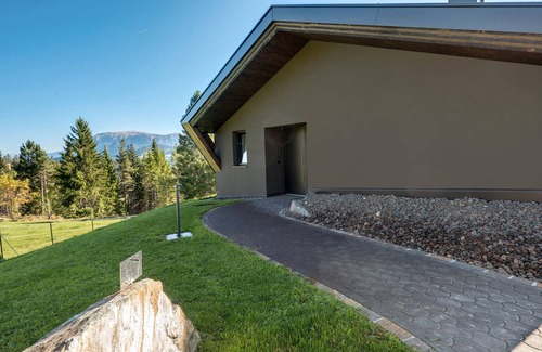 Nova Ponente Apartment | Chalet 'Einheit D' with Mountain View, Private Terrace and Wi-Fi