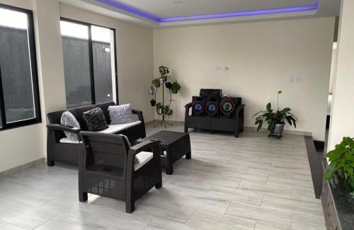 Armenia House | Chalet El Pilar Bacelona Quindio