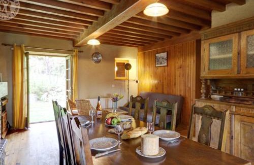 Chalmazel-Jeansagniere House | Chalet familial à 5 min des pistes de ski de Chalmazel, 3 chambres, cheminée, animaux acceptés - FR-1-496-138