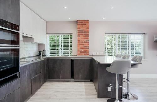 Gerrards Cross Ski Chalet | Chalet Gerrards Cross