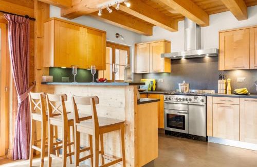 Val d'Illiez Ski Chalet | Chalet Godfrey by Interhome