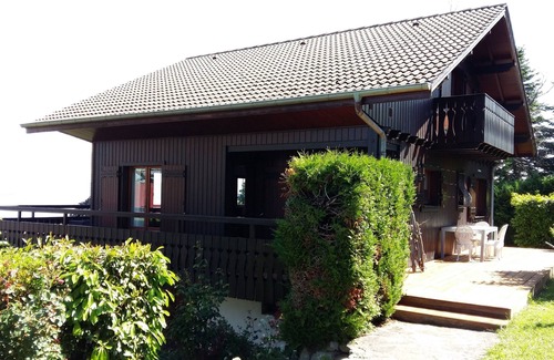 Evian-les-Bains Ski Chalet | Chalet Grand Terrace View lake in Evian