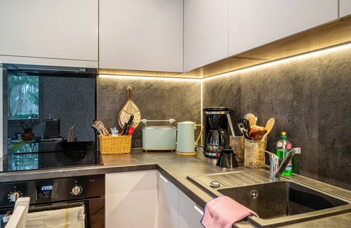 Lohmen Ski Chalet | Chalet "Haus Zander" with Private Terrace & Air Conditioning