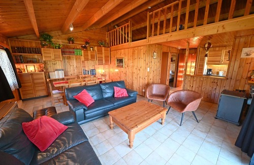 Rendeux Ski Chalet | Chalet in Beffe with Hot Tub & Valley Views
