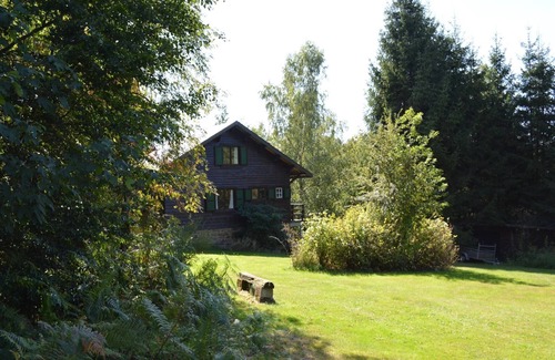Gembes Ski Chalet | Chalet in Bièvre for 9 Person