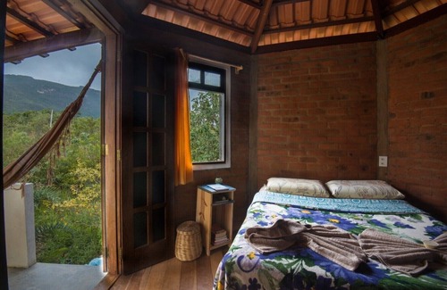 Pati Valley Ski Chalet | Chalet in Capão Valley - View of the Valley Mountains!