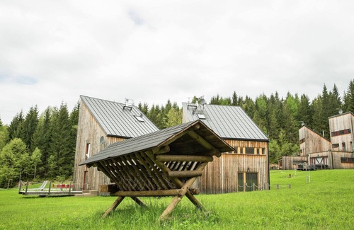 Harrachov House | Chalet in Czechia's Tranquil Residential Area