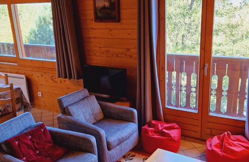 Montalbert Ski Chalet | Chalet in Montalbert: 3 Bedrooms, Mezzanine, Fireplace, Equipped Kitchen, Parking