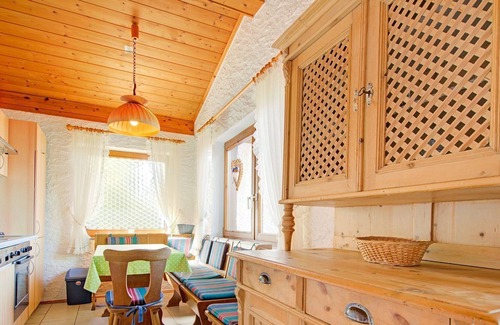 Iselsberg-Stronach Ski Chalet | Chalet in Iselsberg Stronach with a view of the Dolomites