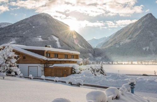 Schonbach Apartment | Chalet in Neukirchen with Mountain Views
