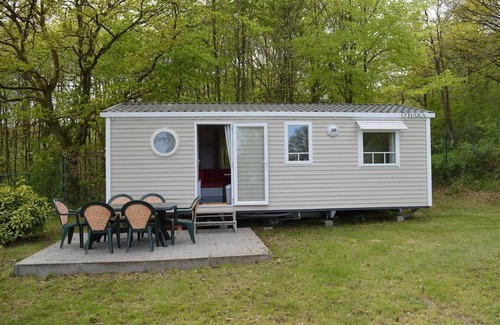 Olloy-sur-Viroin Ski Chalet | Chalet in Olloy-sur-Viroin Holiday Park