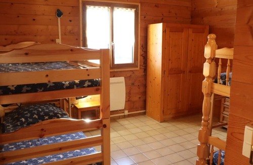 Lent Ski Chalet | Chalet in the heart of nature near a farm with animals