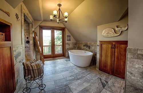 Beasley Ski Chalet | Chalet in "The Woods”