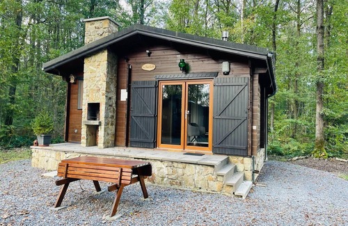 Grandham House | Chalet in Viroinval near Nature Park