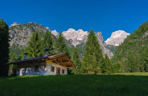 Ragoli House | Chalet inside the Nature for 4 People