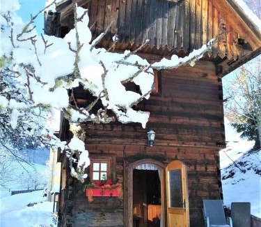 Murau Ski Chalet | Chalet "Knusperhäuschen"