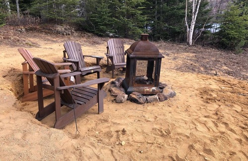 Mandeville Ski Chalet | Chalet l'Oasis with private beach