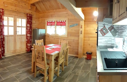 Bluffy Ski Chalet | CHALET L'UBAC, a little corner of paradise between Lake Annecy and its mountains