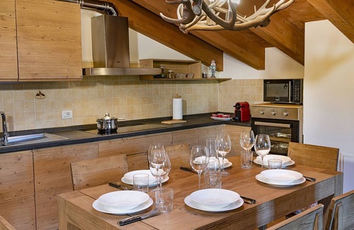 Temu Apartment | Chalet la Segheria - Three Bedroom Apartment, Sleeps 7