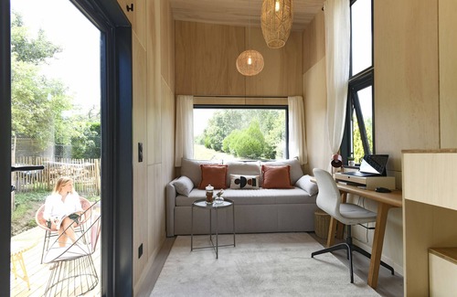 Vertou Ski Chalet | Chalet 'La Tiny House De La Blandinière' with Private Terrace, Shared Garden and Wi-Fi
