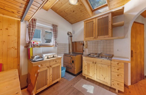 Cavareno Ski Chalet | Chalet 'Laura' with Private Terrace and Private Garden