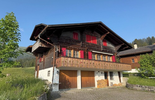 Lenk Ski Chalet | Chalet Lavey